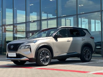 Nissan X-Trail e-POWER 213KM 4WD Tekna + Pakiet Premium  4WD 2025R.<br /><small>(Samochód demonstracyjny)</small>