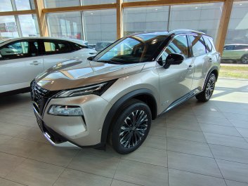 Nissan X-Trail e-POWER 213KM 4WD Tekna + Pakiet Premium  4WD 2025R.