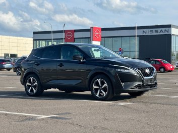 Nissan Qashqai 1.3 DIG-T MHEV 158KM X-Tronic 4X4 N-Connecta + Pakiet zimowy   R.<br /><small>(Samochód używany)</small>