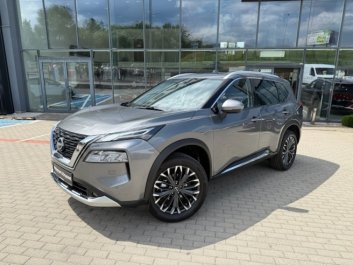 Nissan X-Trail Tekna   2025R.<br /><small>(Samochód używany)</small>